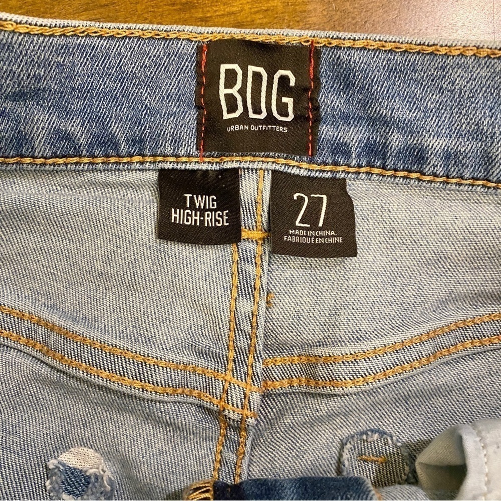 BDG Sz 4 (27) Twig High Rise Urban Outfitters Womens Jeans Distressed Stretch - Picture 8 of 13